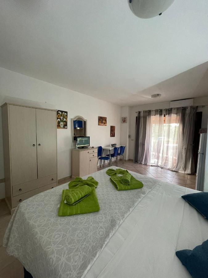 Appartamento Casa Monella Mono Locale Vista Mare Marinella  Esterno foto